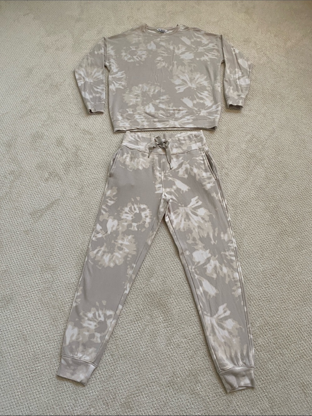 ATHLETA Neutral Tie-Dye Loungewear Set - Taupe/Creamy White